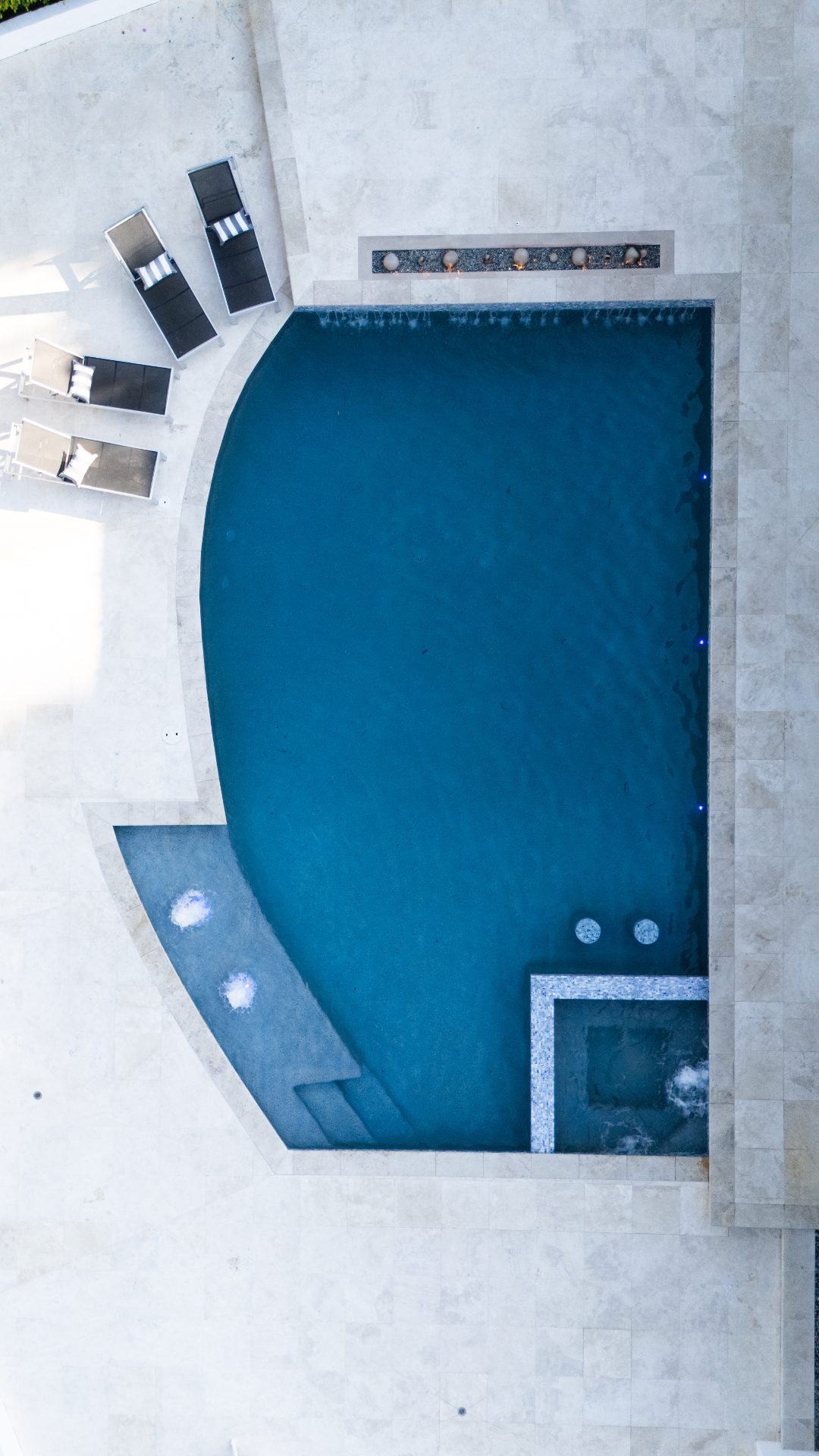 Aerial view of luxury pool and spa - Moda Outdoor Living