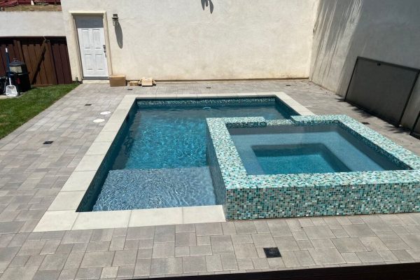 Luxury Pool Contractor 15